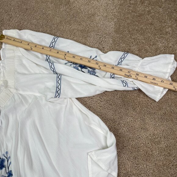 American Eagle Shirt Womens XXL White Embroidered Bohemian Off Shoulder Crop NWT - Picture 9 of 11